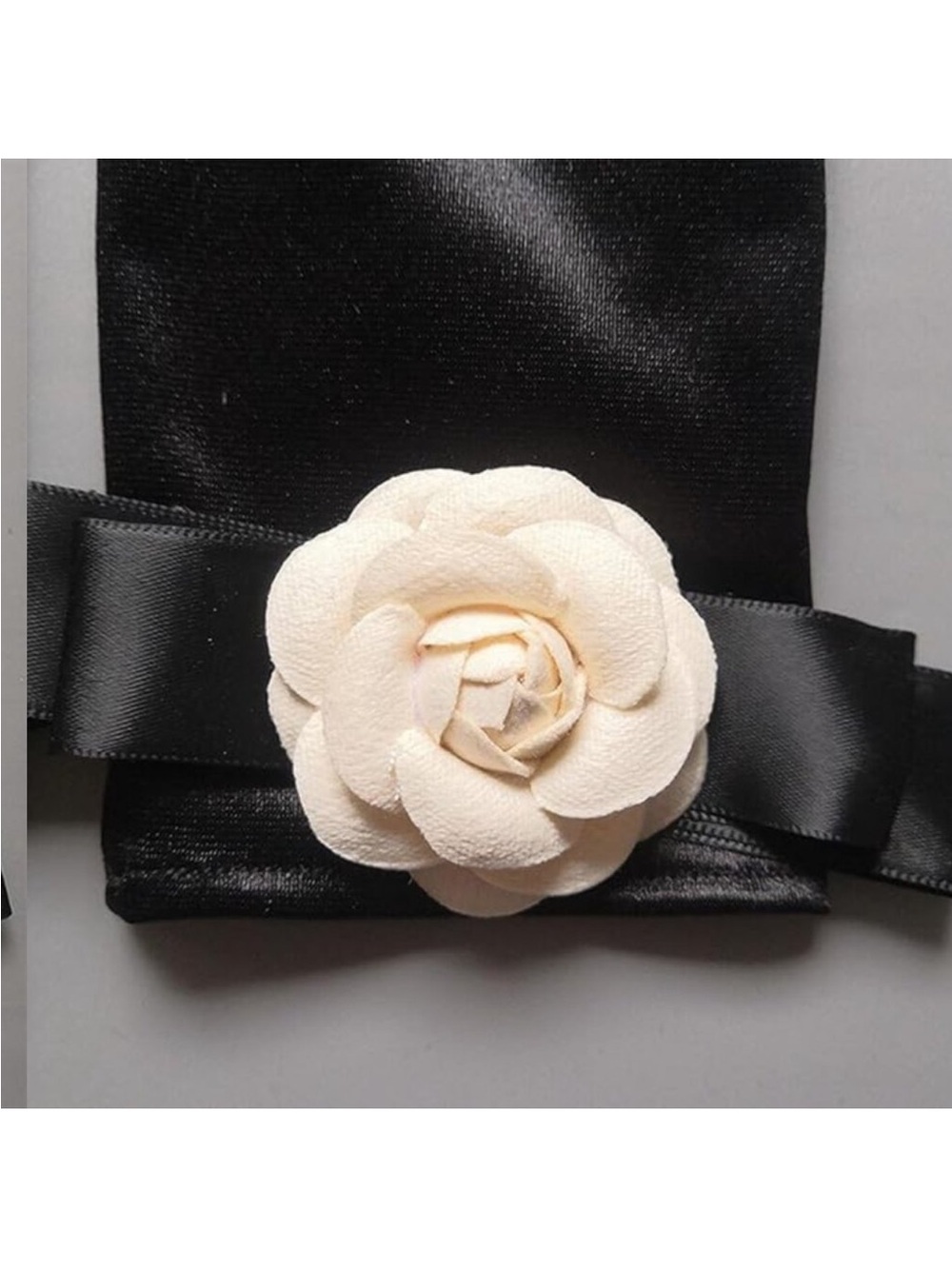 Exquisite Women's Gloves Black White Flower Evening Holiday Christmas Party - Picture 6 of 7